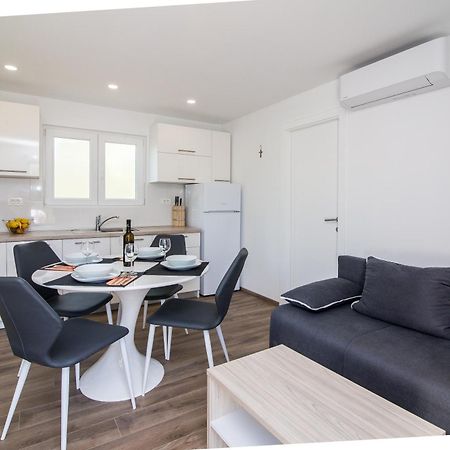 Luxury Mobile Homes Liza Biograd Na Moru Exteriör bild