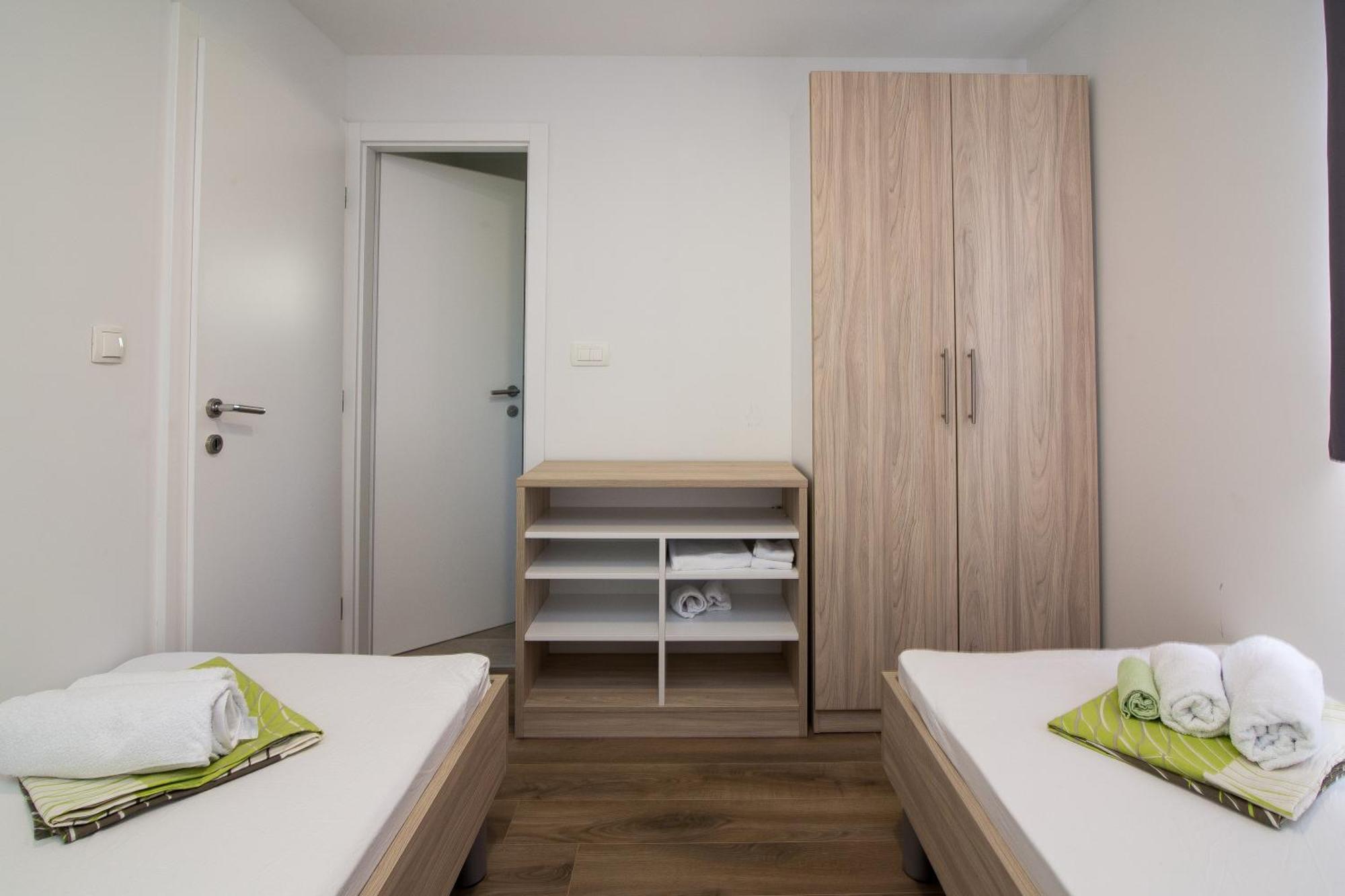 Luxury Mobile Homes Liza Biograd Na Moru Exteriör bild